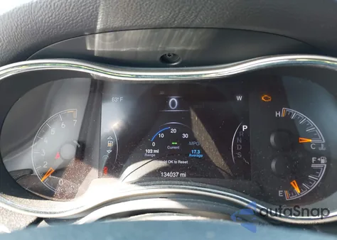 2014 Jeep Grand Cherokee Laredo из США, поврежденный, VIN 1C4RJFAGXEC209707